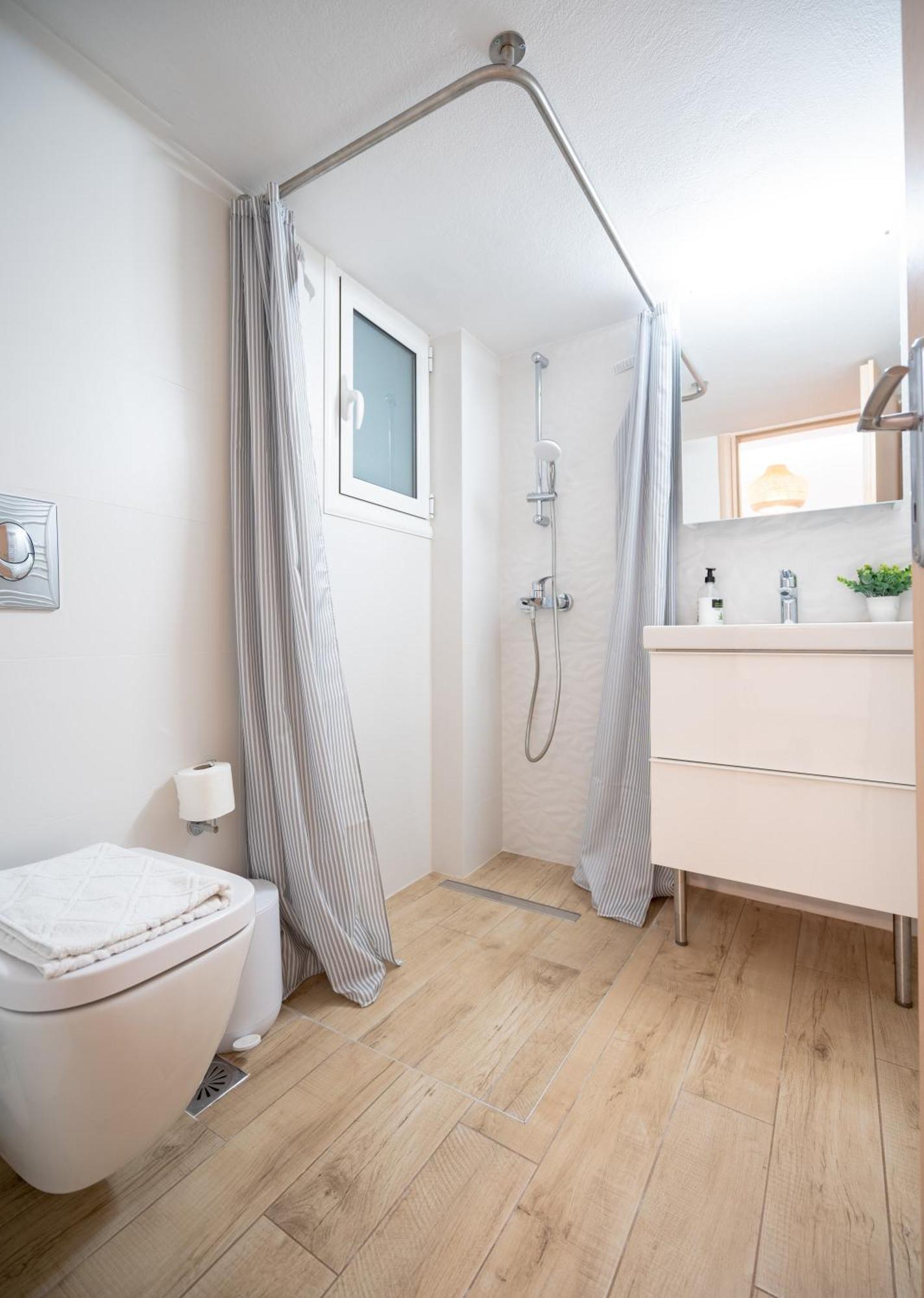 Athens Central Train Station Flat For 4 Persons Eksteriør billede